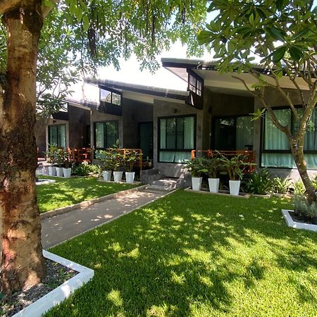 Family House Zen Boutique Resort Pai Exterior photo