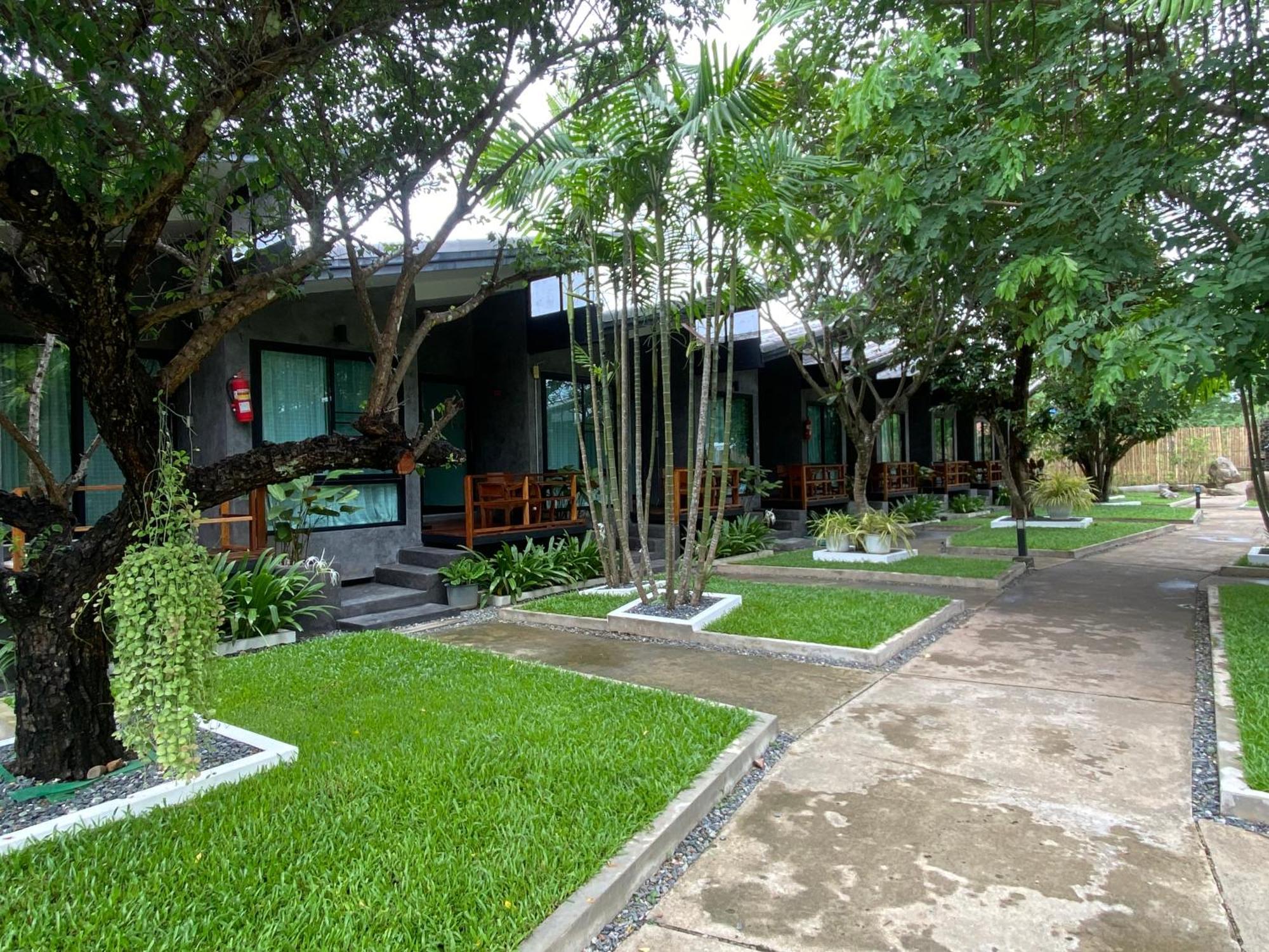 Family House Zen Boutique Resort Pai Exterior photo